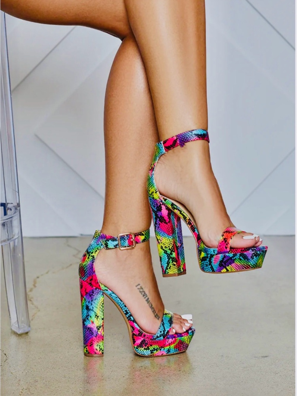 Liliana Yuko-51 Multi-Color Snake Print Platform Heel